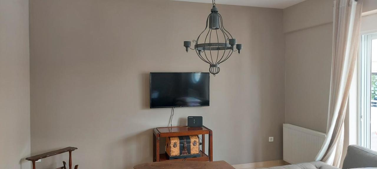 Momenti Felici Apartment Artemida  Bagian luar foto
