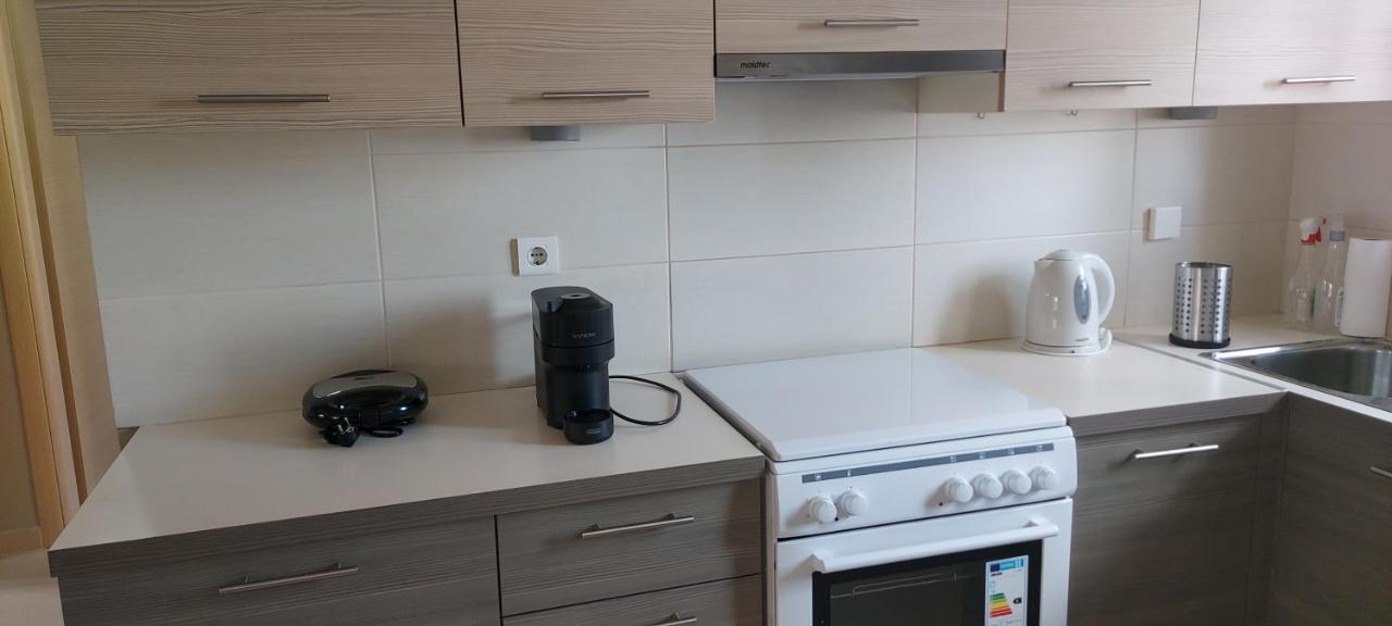 Momenti Felici Apartment Artemida  Bagian luar foto