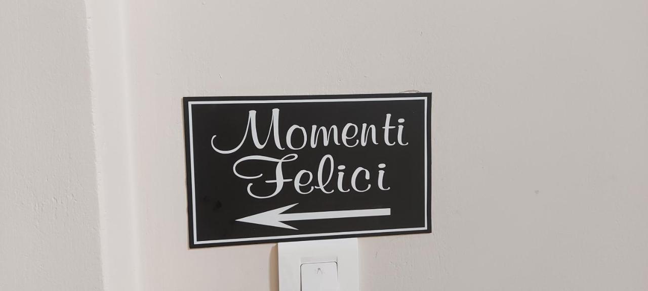 Momenti Felici Apartment Artemida  Bagian luar foto